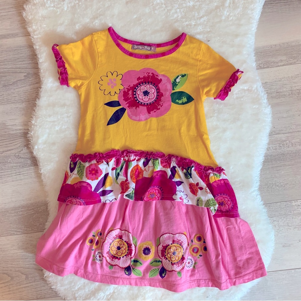 Jelly the Pug Short Sleeve Dress Size 6
